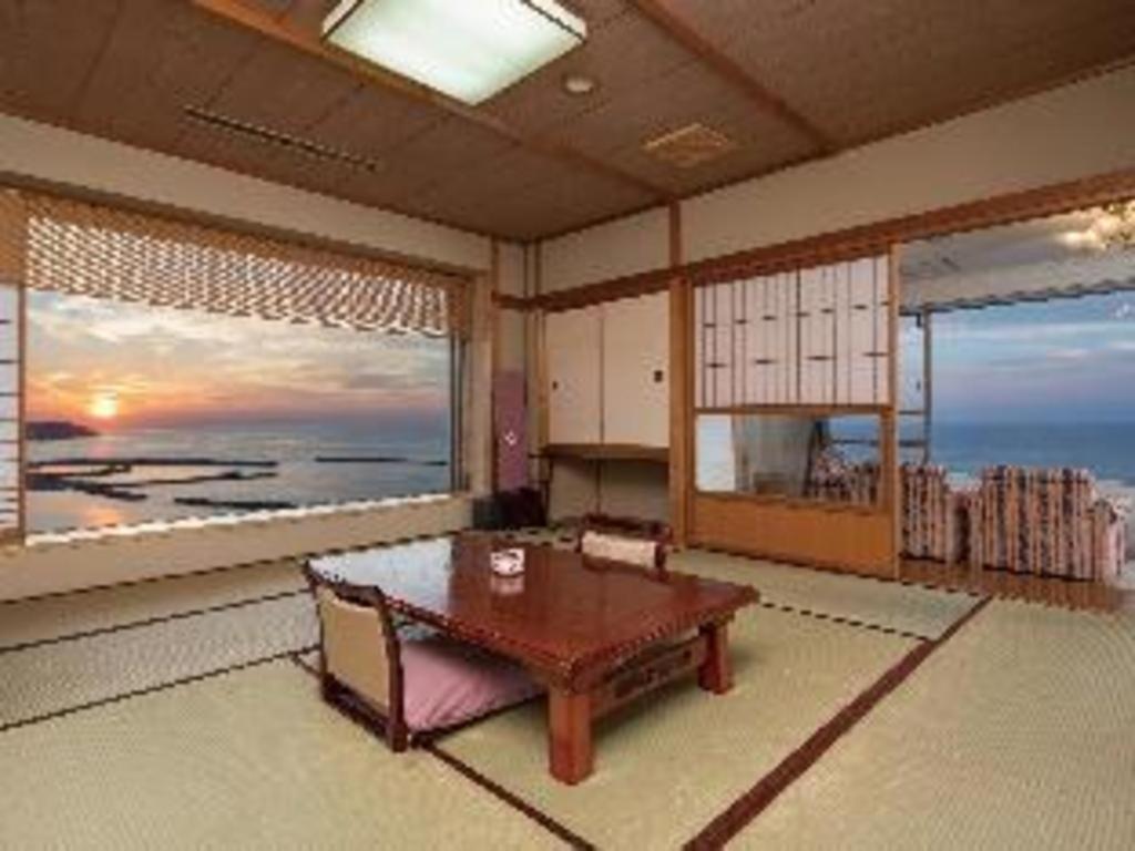 Hotel Areaone Banjinmisaki Касивадзаки Экстерьер фото